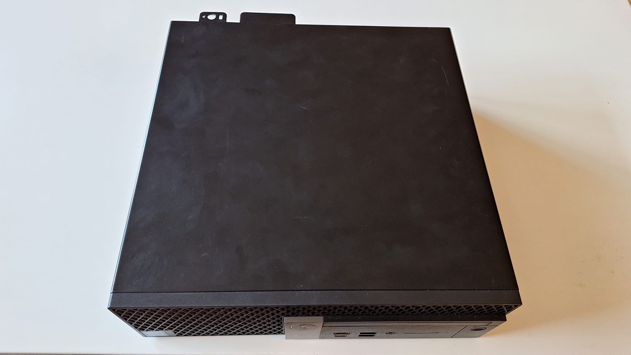 Dell OptiPlex 7060 top view